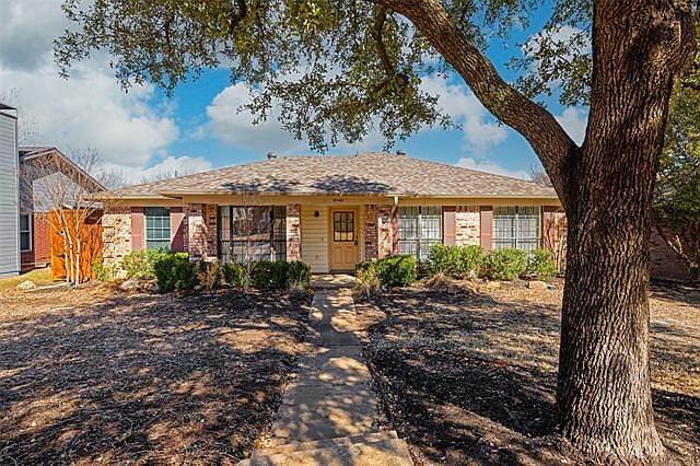 1st image of 8340 Willow Creek Dr