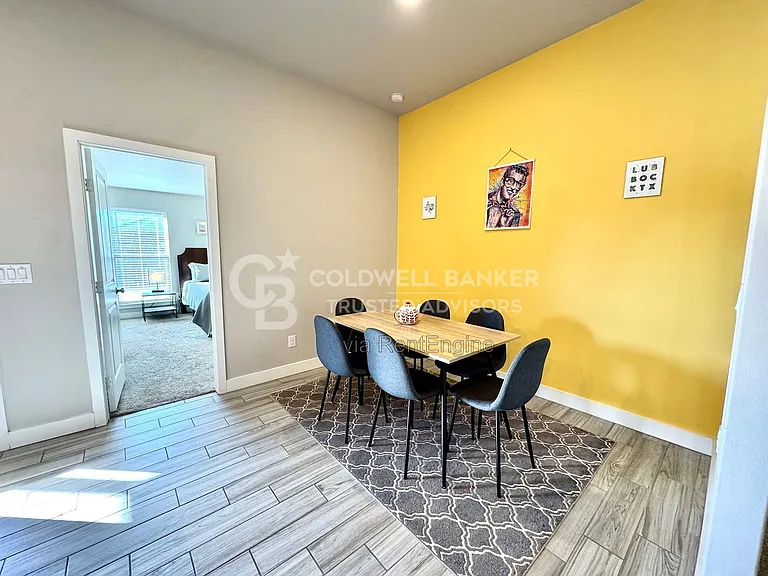 3108 Urbana Ave — Photo 13