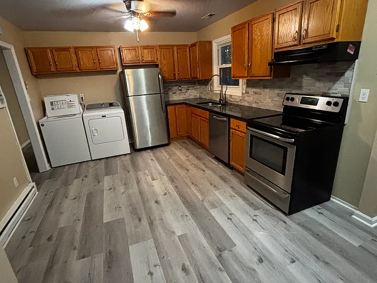 10620 Sunne Ct — Photo 8