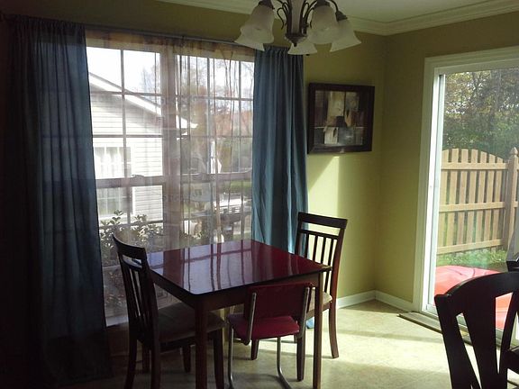 3rd image of 6232 McMillan Creek Dr