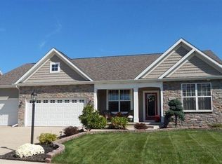 4402 Stafordshire Ln, Valparaiso, IN 46383