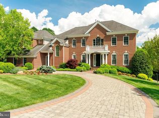 12301 Castle Branch Rd, Fairfax, VA 22030