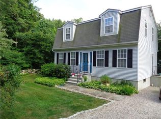 5 Pheasant Run Rd, Stonington, CT 06378