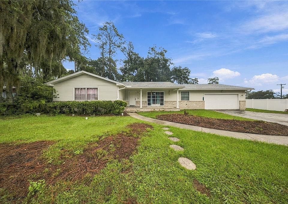 1st image of 1413 SE 36TH AVENUE