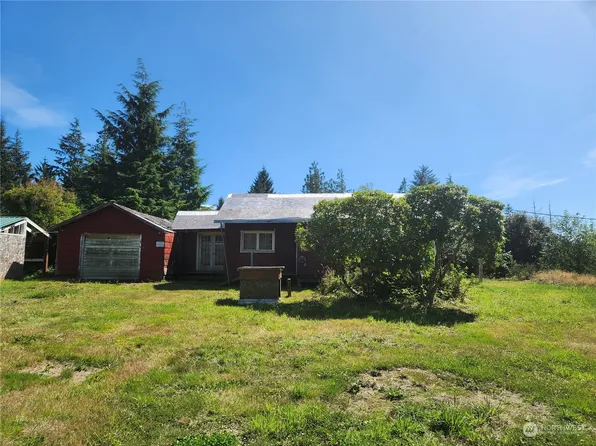 28 North Shore Place, Hoquiam, WA 98550