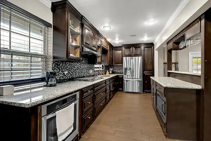 Tall Willow Dr — Photo 8