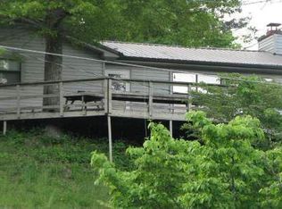 8158 Ivylog Gap Rd, Young Harris, GA 30582