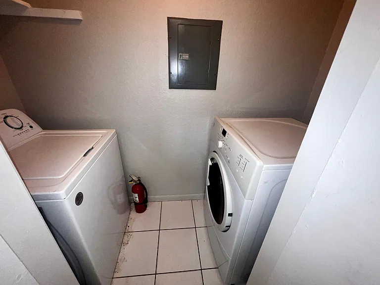 4355 Perkinshire Ln #M-104 — Photo 6