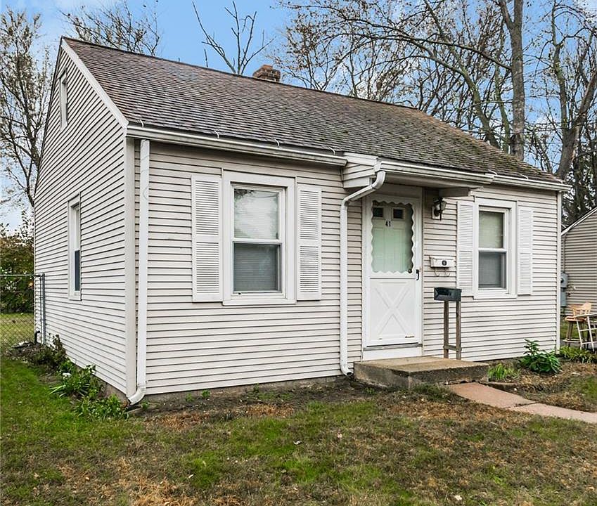 1st image of 41 Hollister Dr