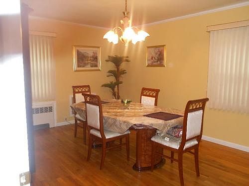 4th image of 8319 248th St