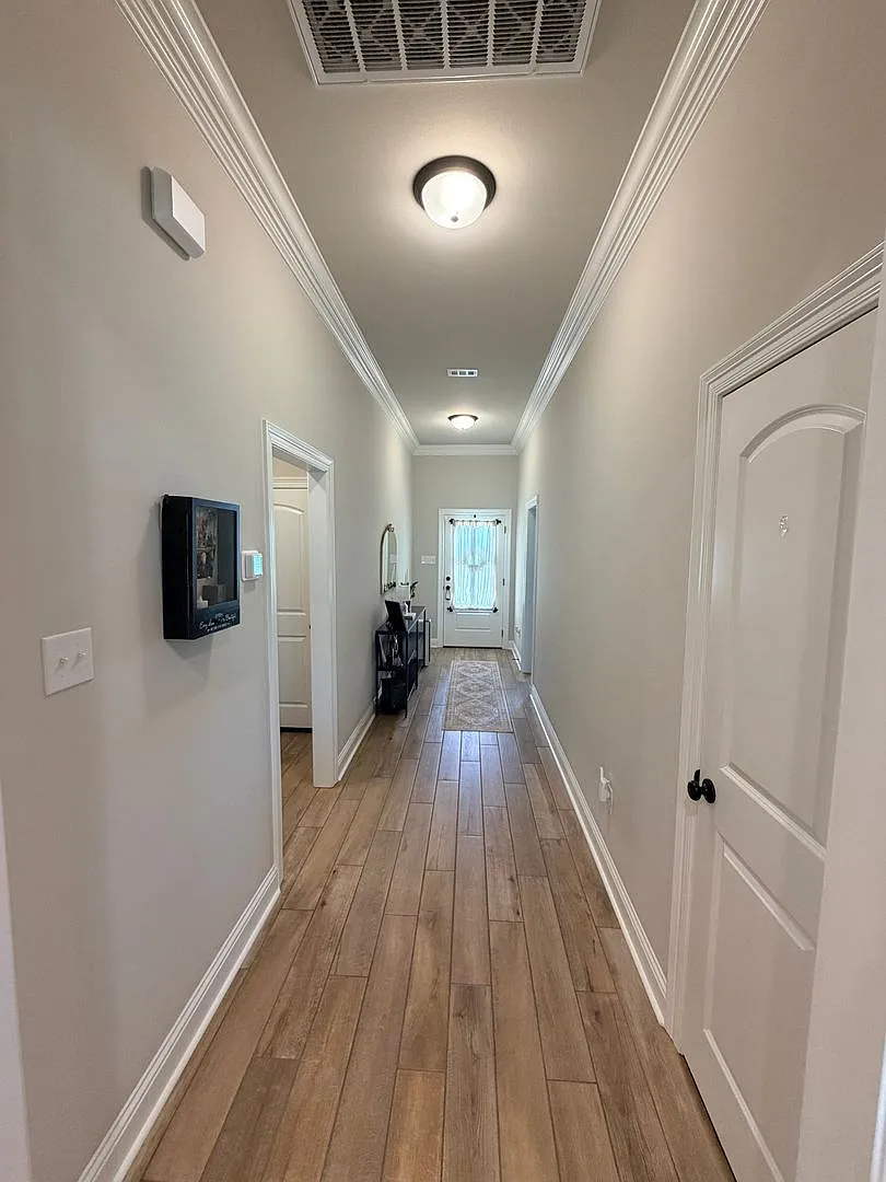 Like New.. Gorgeous Canes Landing.. Close To Barksdale Air Force Base. — Photo 3