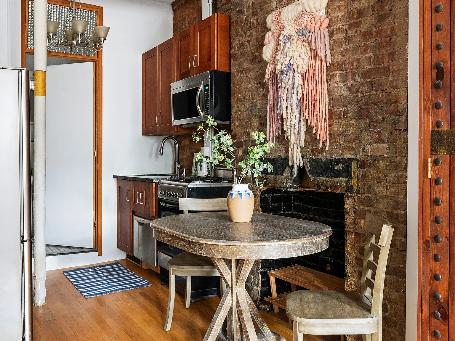 26 Cornelia Street — Photo 2