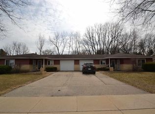 217 Washburn Rd, Deerfield, WI 53531