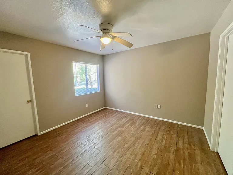 7885 W Flamingo Rd #1029 — Photo 11