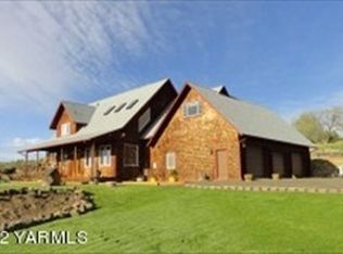 863 Zimmerman Rd, Yakima, WA 98908