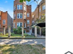 6311 N Oakley Ave, Chicago, IL