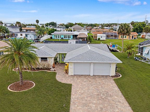 2nd image of 149 Coral Cir