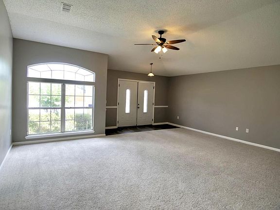 5th image of 8306 W Staplehurst Dr