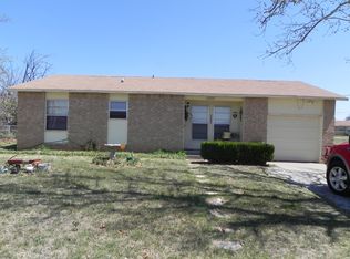 2307 5th Ave, Coleman, TX 76834