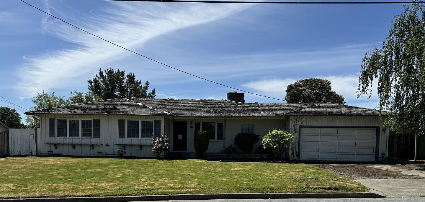 y-*♡ 2147 Queens Ln, San Mateo, CA 94402 | Zillow
