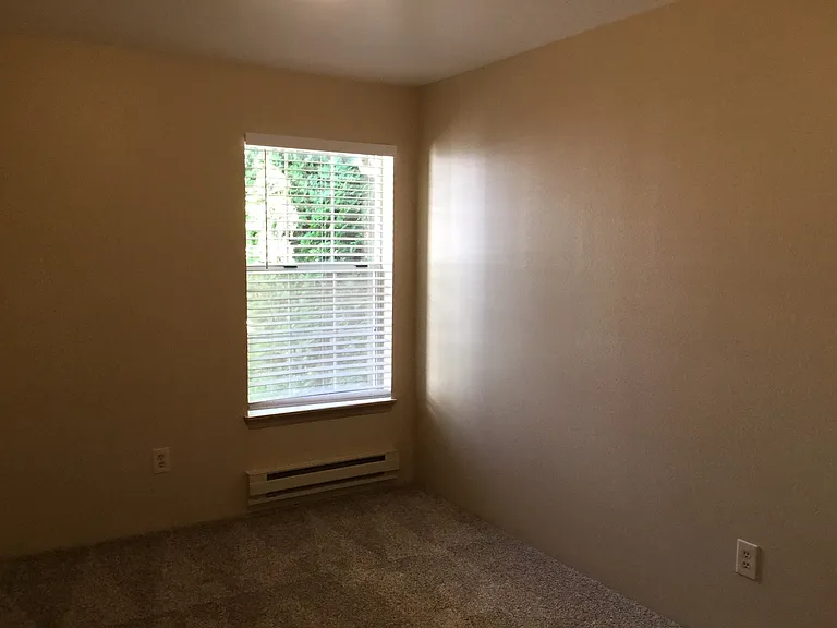 9825 18th Ave W #G3 — Photo 10