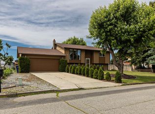 21406 E Olympic Ct, Otis Orchards, WA 99027