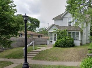 1110 Adams St NE APT 1, Minneapolis, MN 55413