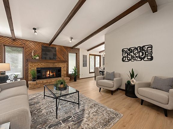 5th image of 3236 Pepperwood Ln