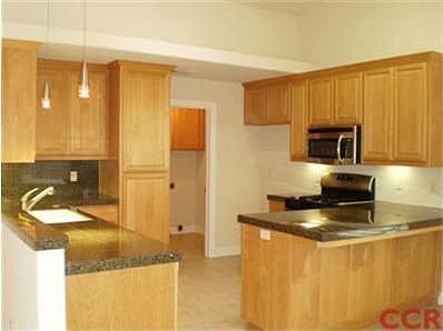 3rd image of 2290 Holden Ave