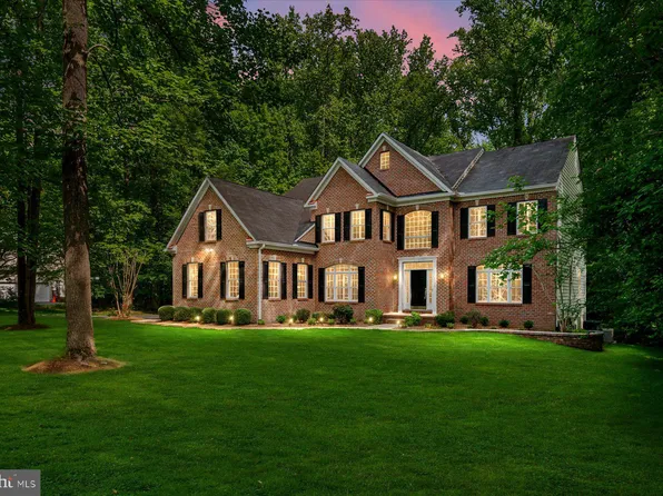 1177 Gumbottom Rd, Crownsville, MD 21032