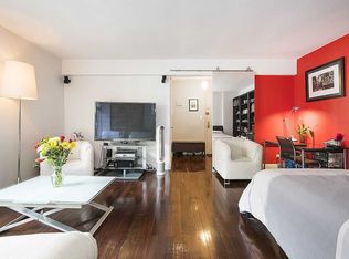 60 E 9th St APT 521, New York, NY