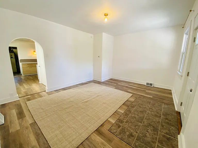 2602 Burham St — Photo 3