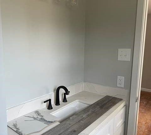 5th image of 5114 Lake Valley Dr