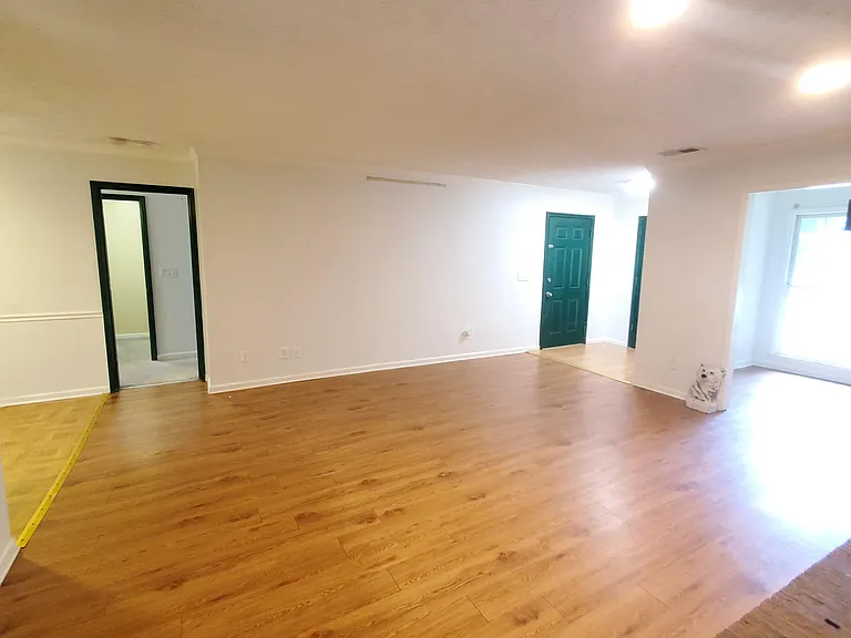 27 Simonton Ct — Photo 3