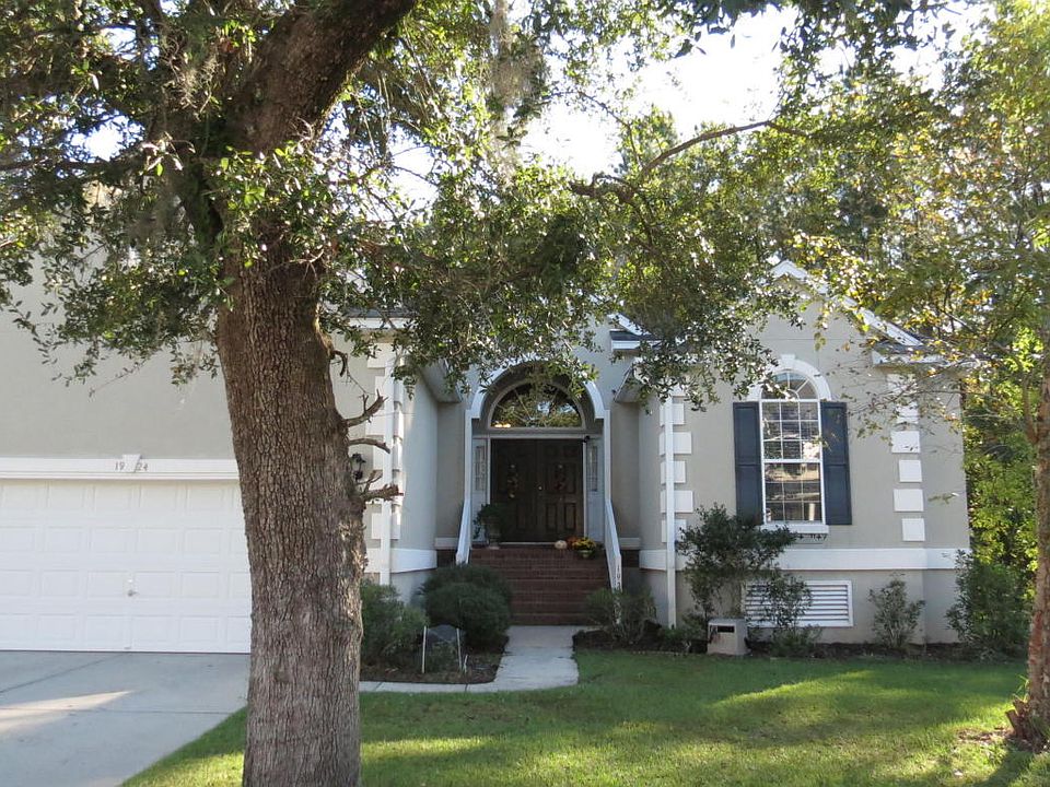 1st image of 1924 Palmetto Isle Dr