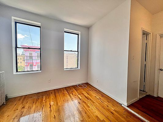 4th image of 50 Avenue B #5D