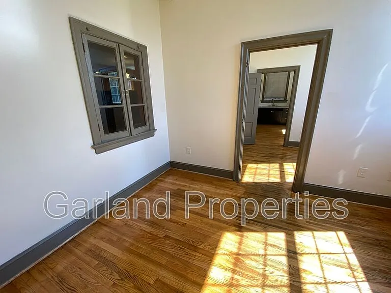 821 Salem Ave SW — Photo 17