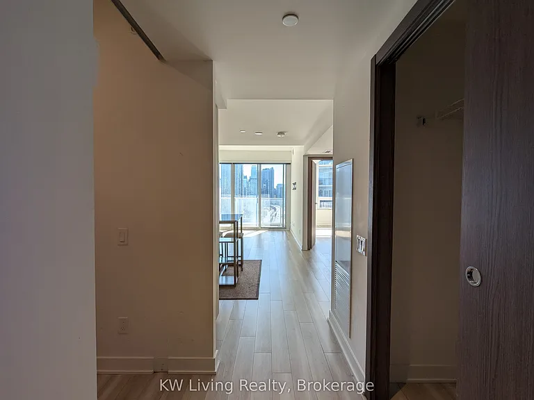 17 Bathurst St #3012 — Photo 14