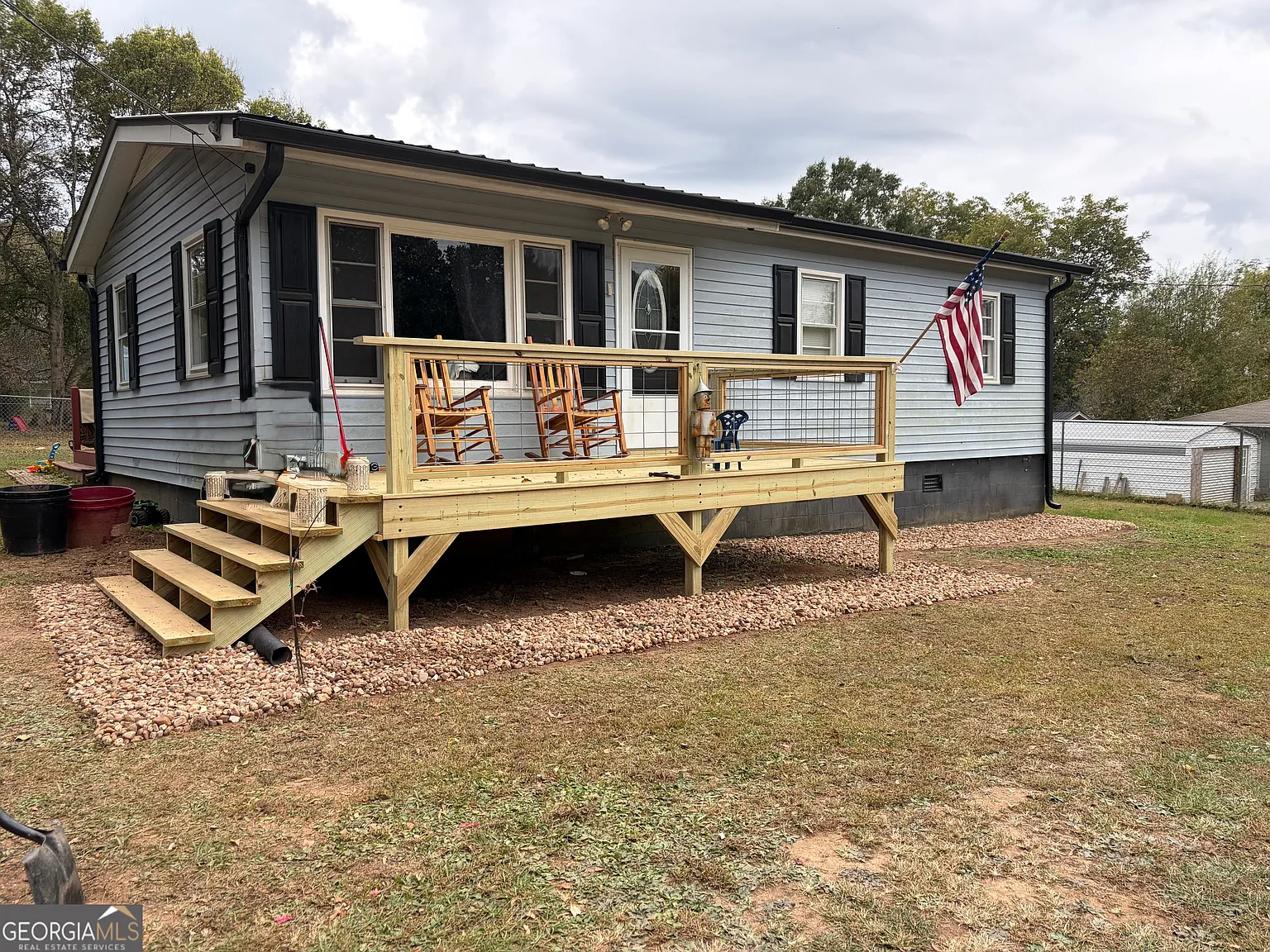 225 Jasper St photo 1