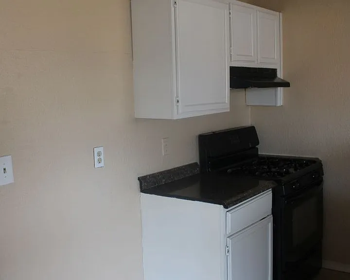 11500 Bob Mitchell Dr — Photo 6