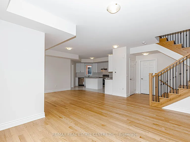 3 Marvin Ave — Photo 6