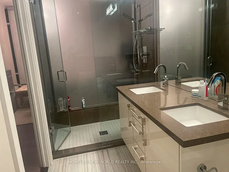 29 Queens Quay E #406 — Photo 24