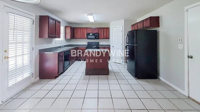 5542 Platte Dr — Photo 6
