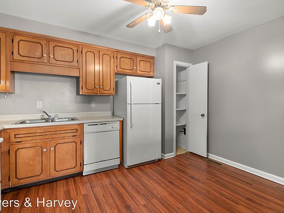 4th image of 155 Jack Miller Blvd APT 6