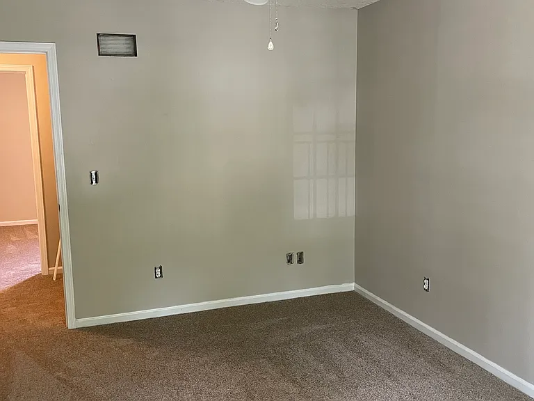 103 Timber Ln — Photo 1