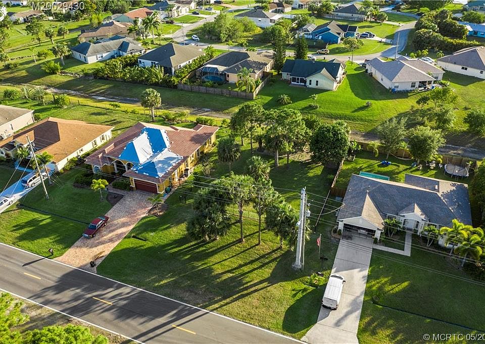 1st image of 2392 SW Savage Blvd