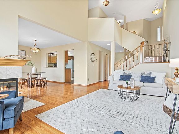 5th image of 7324 Steilacoom Blvd SW #D2