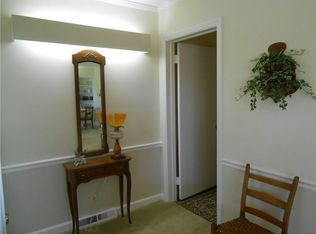 2504 W Woodlyn Way, Greensboro, NC 27407