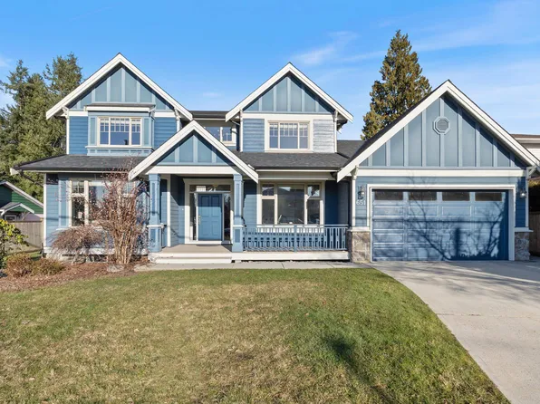 651 Chapman Ave, Coquitlam, BC V3J 4A2