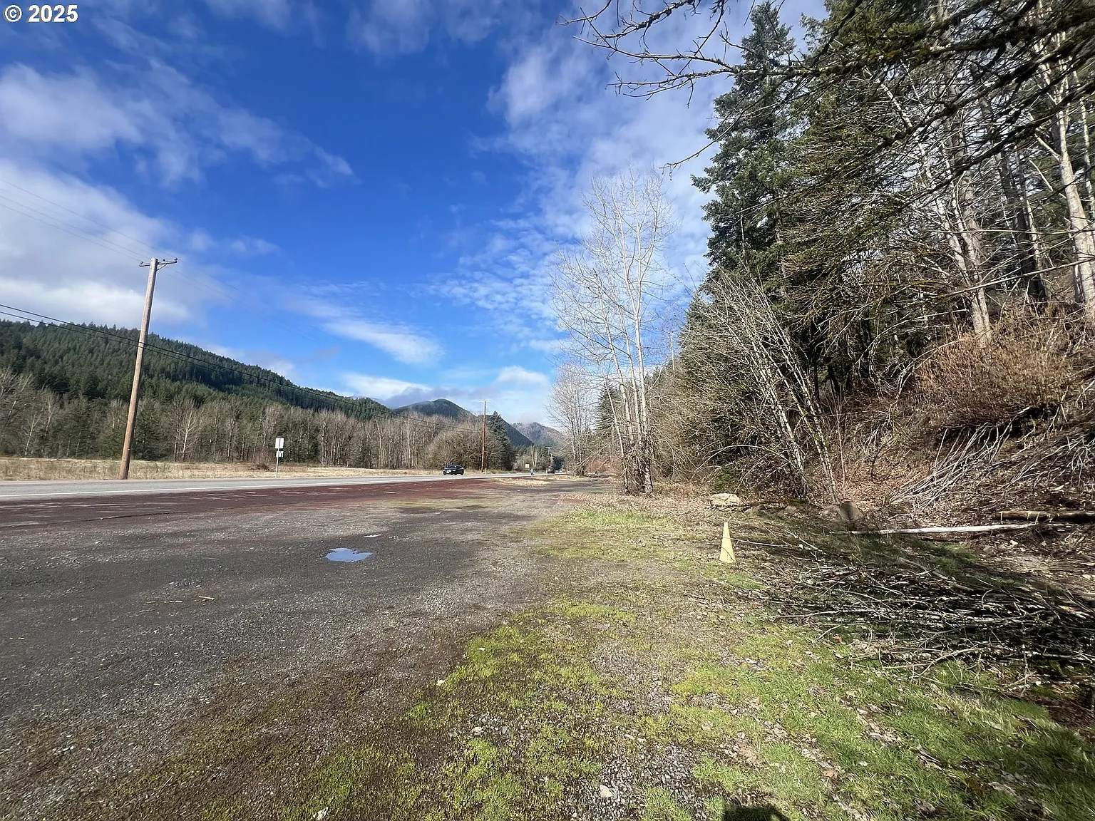 N Santiam Hwy SE #3 & 4 photo 1